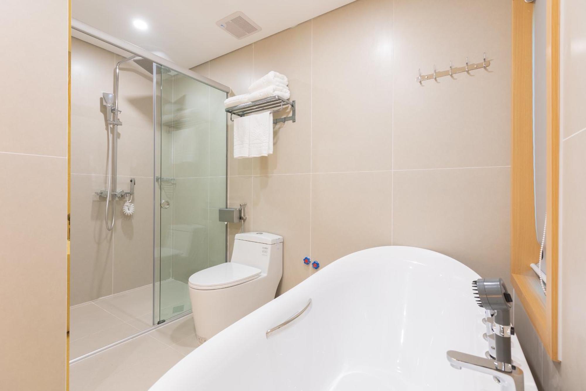 Sunshine Apartment Hotel Mong Cai Екстериор снимка