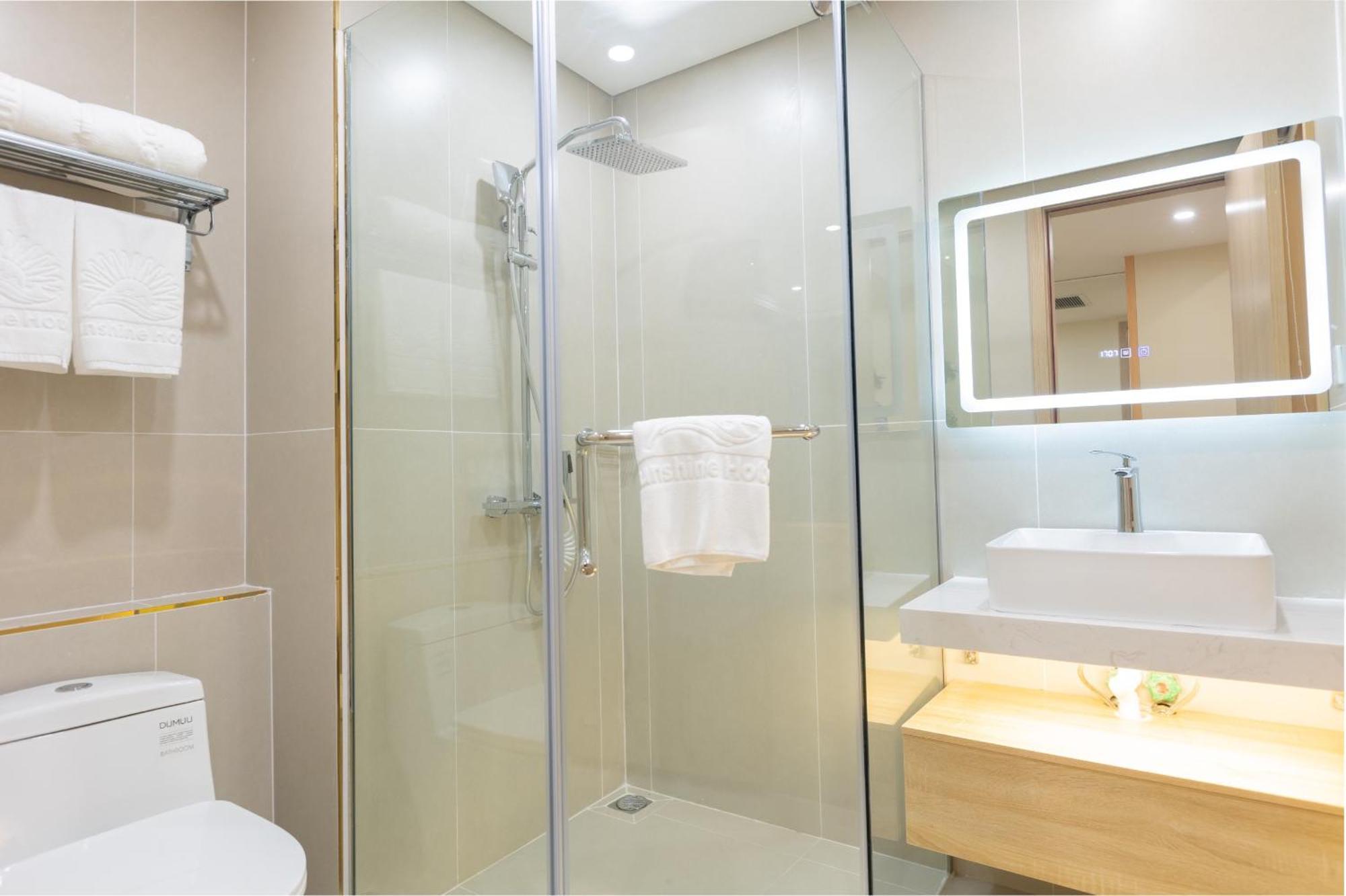 Sunshine Apartment Hotel Mong Cai Екстериор снимка