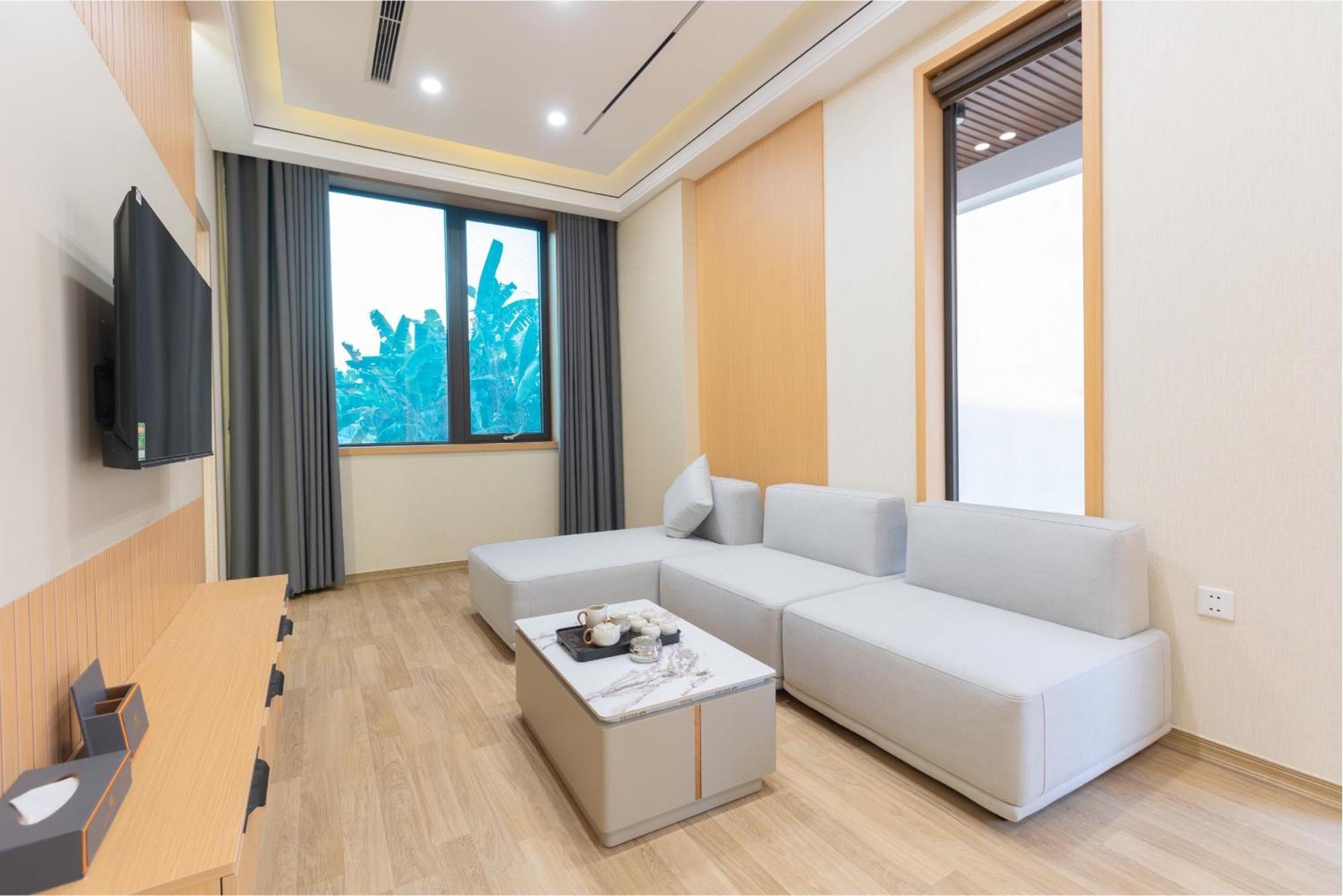 Sunshine Apartment Hotel Mong Cai Екстериор снимка